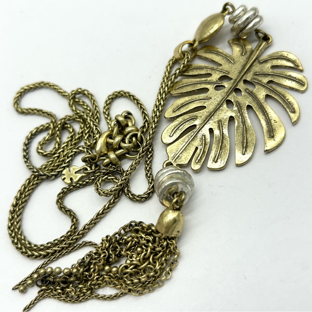 Lucky Brand Leaf Tassel Pendant Necklace 20$